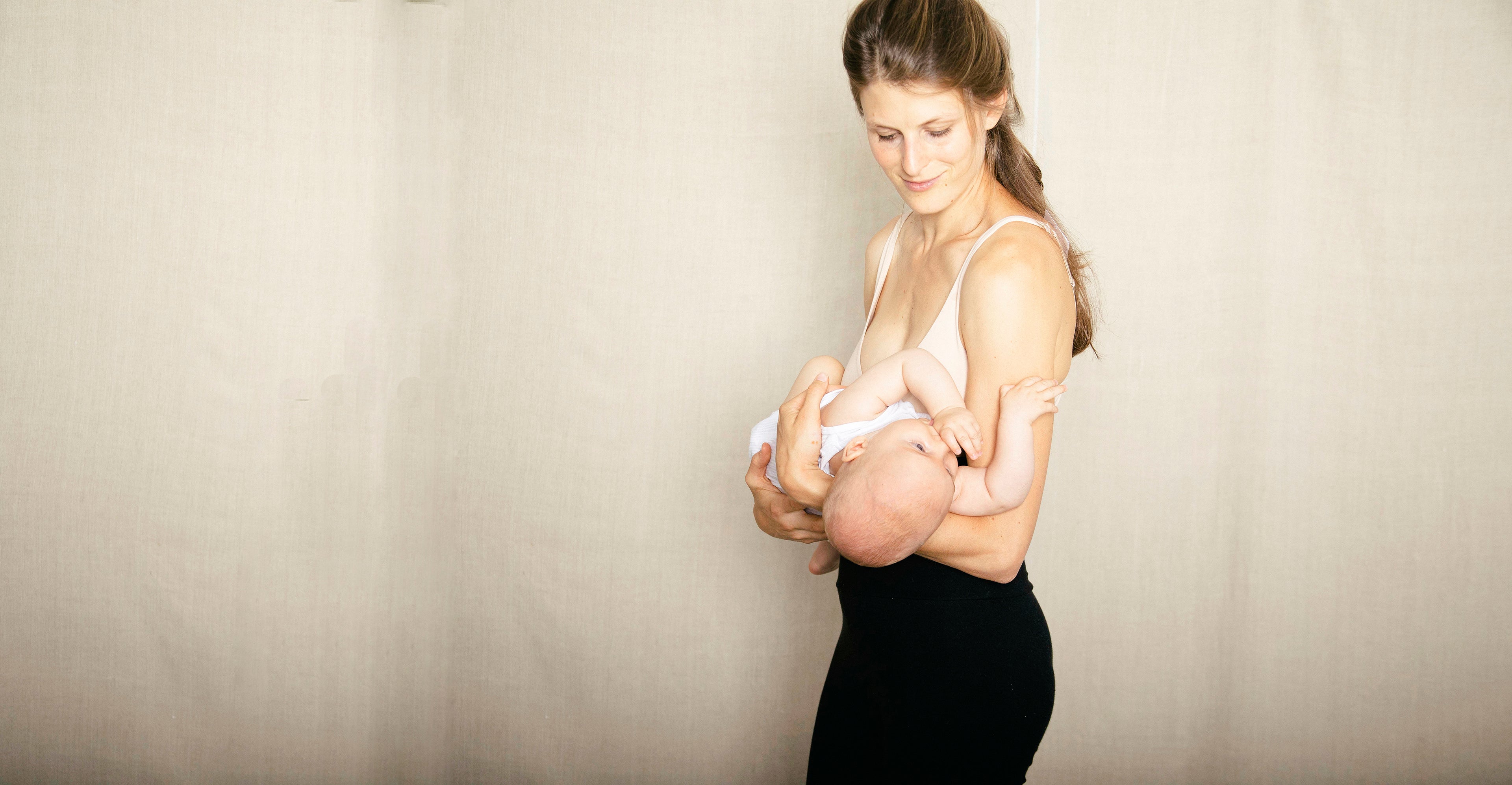 MOTHERHOOD [UN]SEEN 1: Pregnancy doesn't finish after giving birth