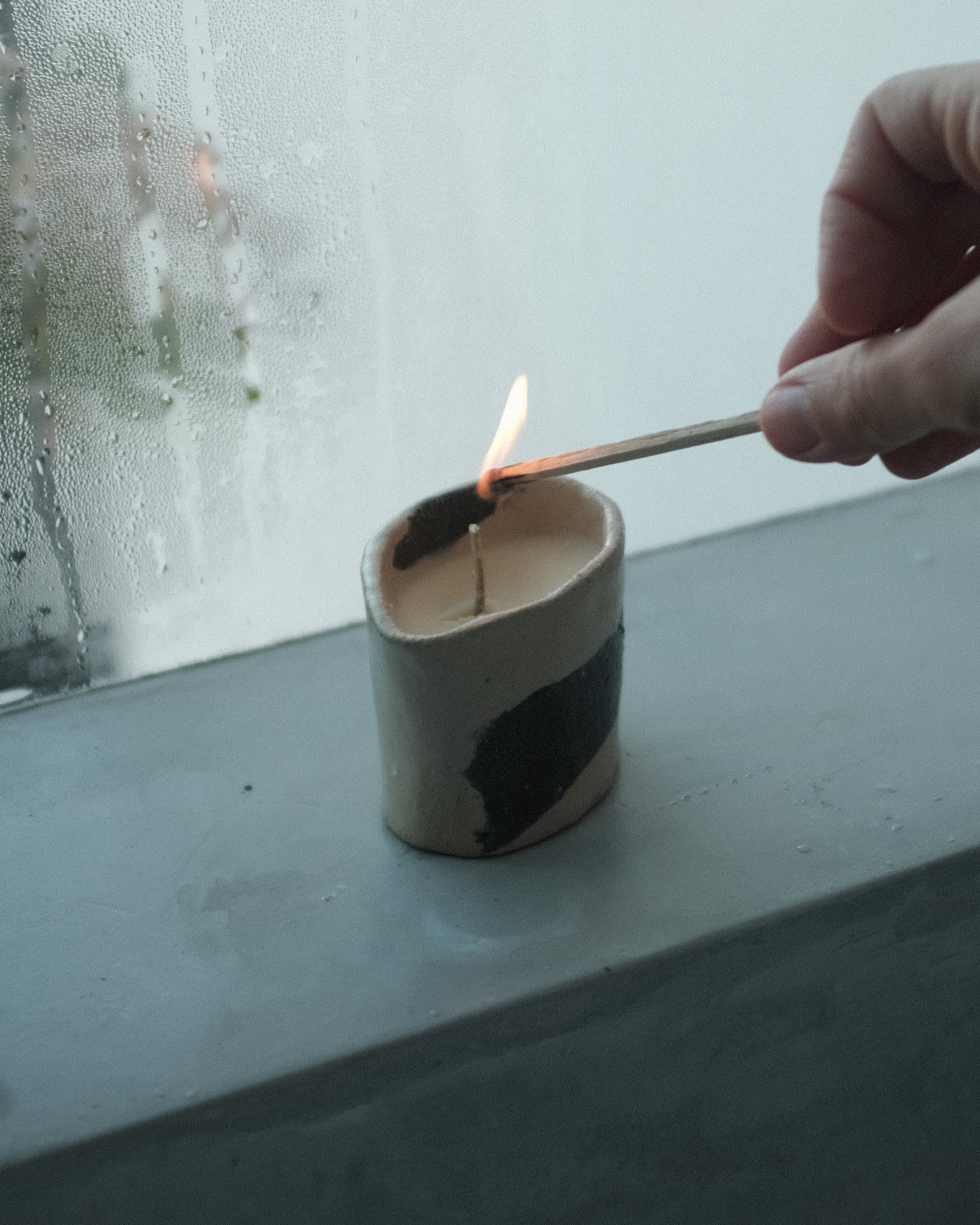Body Oil Candle x Artist ANNA RIESS